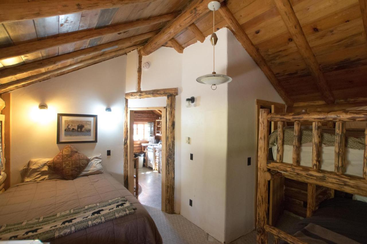 Silver Gate Lodging Кук-Сити Экстерьер фото